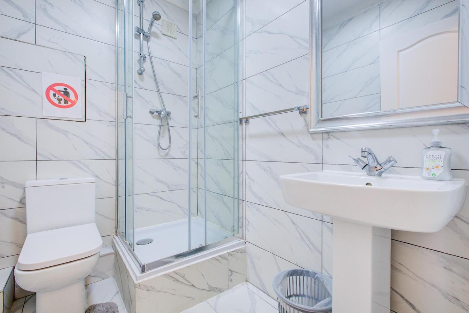 Modern, Family-Friendly Apartment By Hyde Park & Museums London Exteriör bild